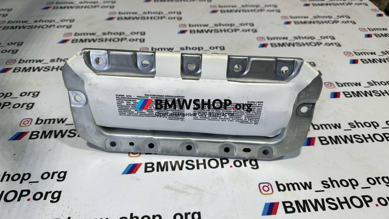 подушка безопасности пассажира BMW 4 серия F32/F33 [рестайлинг] F32 2018, 2.0 л., B47 D20 A, дизель, АКПП, snapper rocks blau metallic c1g, купе, задний привод, правый руль, 9205197