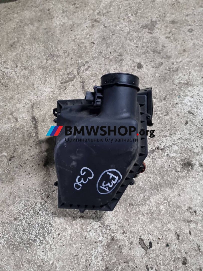 корпус воздушного фильтра BMW 5 серия G30/G31 G30 2019, 2.0 л., B47 D20 B, дизель, АКПП, blue-stone metallic (0c2y), седан, задний привод, правый руль, 13718620945