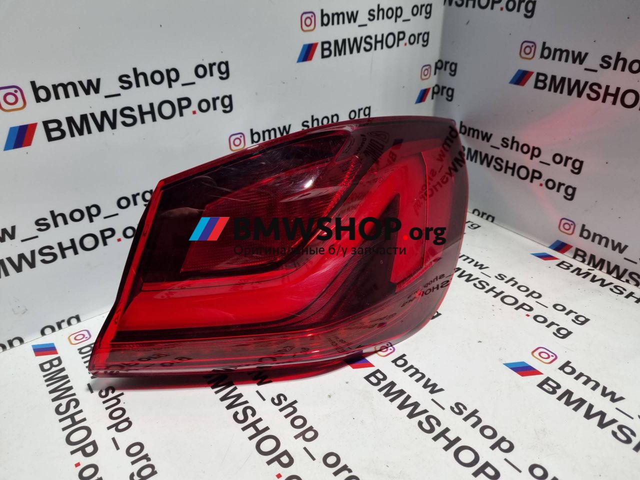 фонарь задний правый BMW 1 серия F40 F52 (2019 - 2026), 1.6 л., дизель, АКПП, белый, хетчбэк 5 дв., передний привод, правый руль, 63217450644