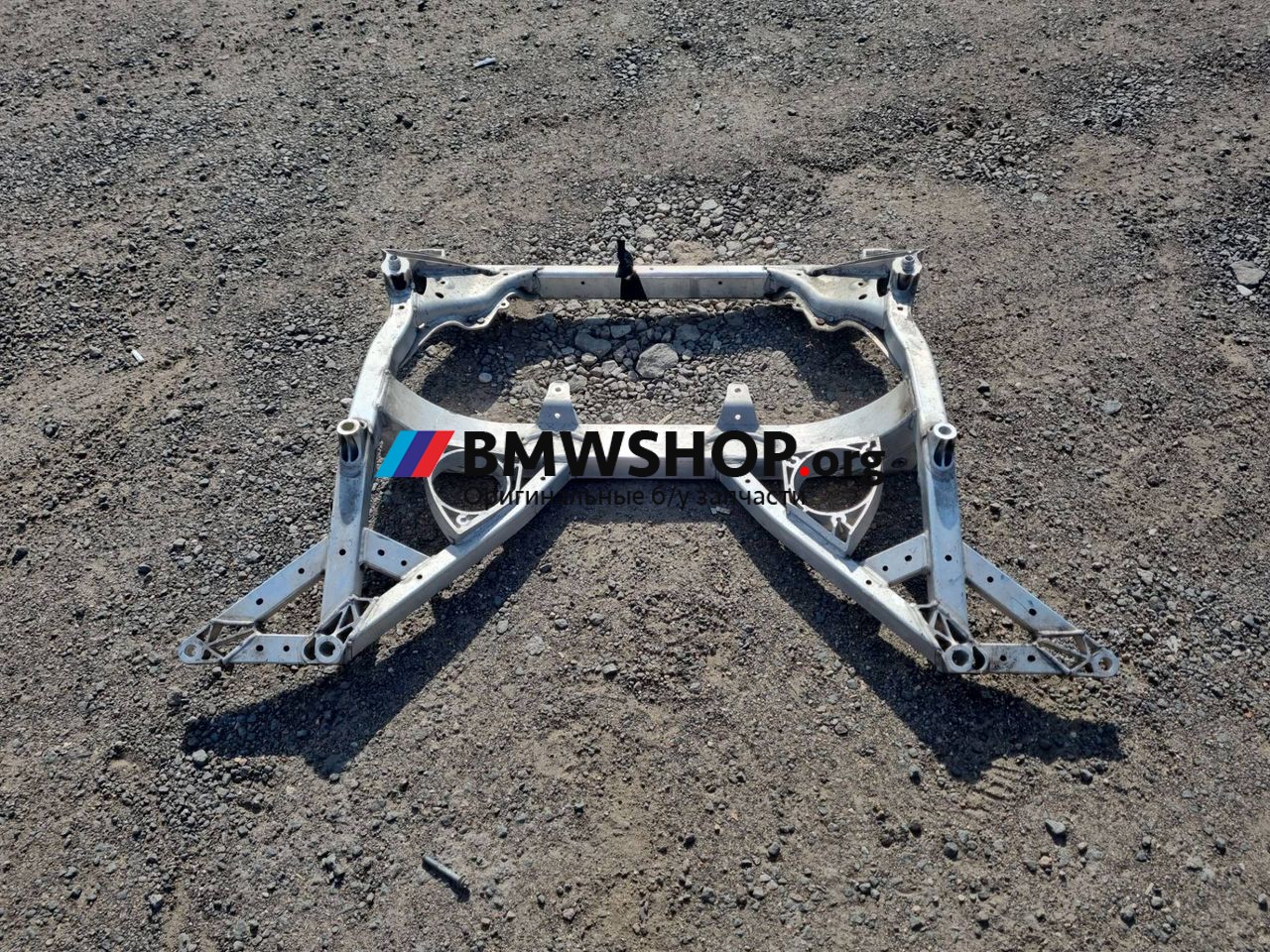 балка подвески передняя (подрамник) BMW M3 F80 2016, 3.0 л., S55 B30 A, бензин, робот, mineral-grau metallic (b39), седан, задний привод, правый руль, 2284630
