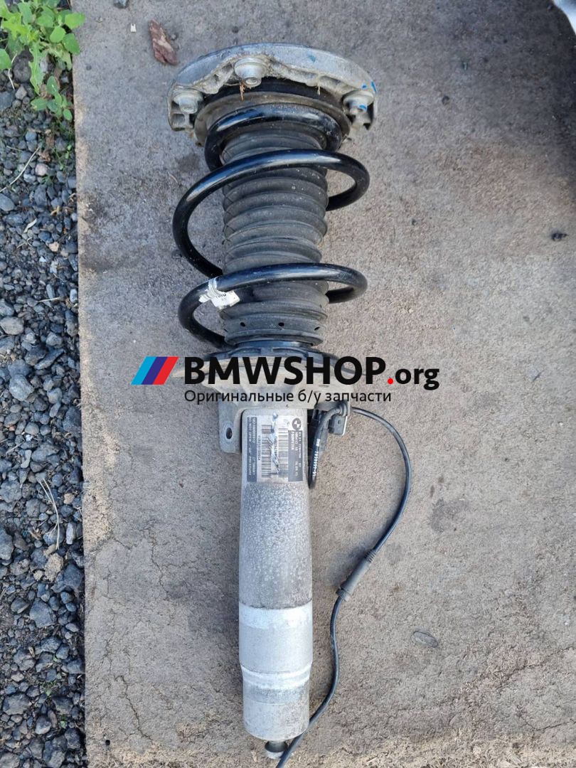 амортизатор передний правый BMW M3 F80 2016, 3.0 л., S55 B30 A, бензин, робот, mineral-grau metallic (b39), седан, задний привод, правый руль, 31312284788