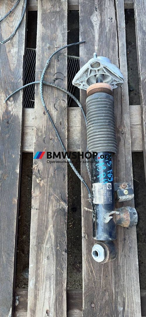 амортизатор задний правый BMW X5 F15 2018, 3.0 л., N57 D30 B, дизель, АКПП, 475 (black-sapphire metallic), внедорожник 5 дв., полный привод, 37126875088