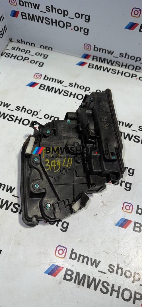 замок двери BMW X5 F15 2018, 3.0 л., N57 D30 B, дизель, АКПП, 475 (black-sapphire metallic), внедорожник 5 дв., полный привод, 7362793