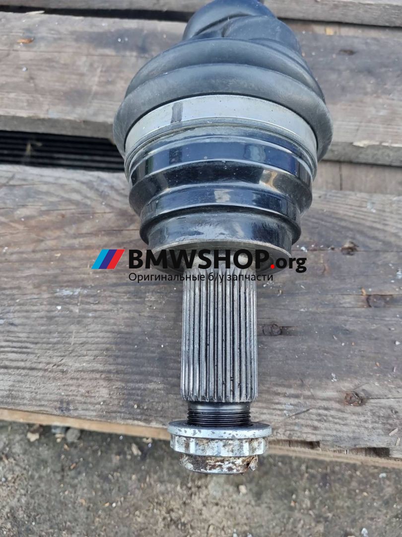 полуось передняя левая (приводной вал, ШРУС) BMW X5 F15 2018, 5.0 л., дизель, АКПП, 475 black saphire metallic, внедорожник 5 дв., полный привод, правый руль, 7622913