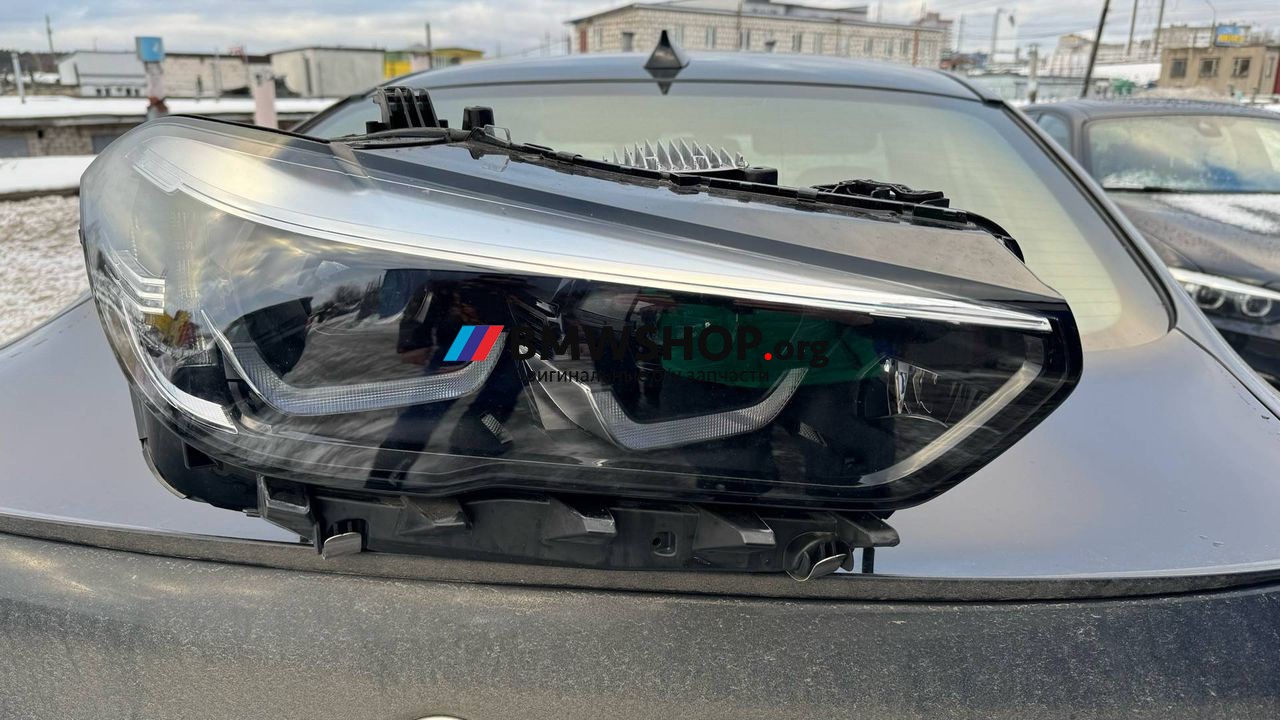 фара правая BMW X5 G05 2023, 3.0 л., B58B30, бензин, c36 dravitgrau metallic, полный привод, правый руль, 5A27992
