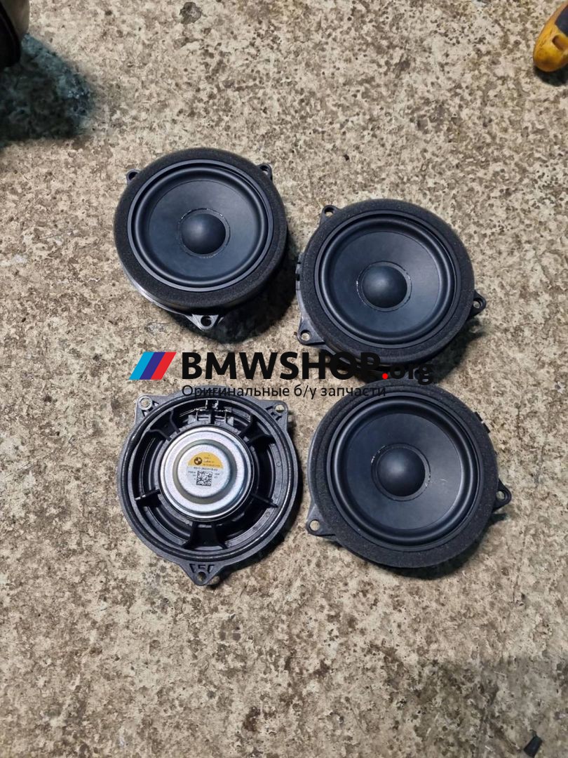 динамик двери BMW X5 G05 2023, 3.0 л., B58B30, бензин, c36 dravitgrau metallic, полный привод, правый руль, 65132622518, 2622518