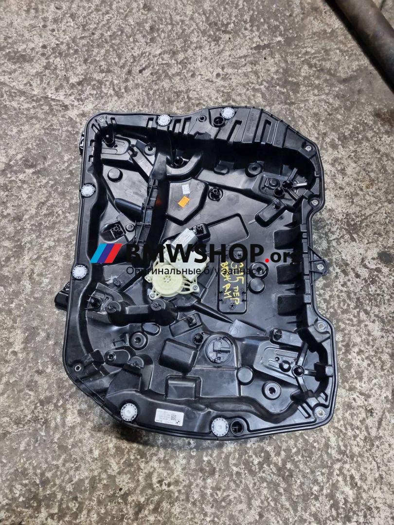 стеклоподъемник передний правый BMW X5 G05 2023, 3.0 л., B58B30, бензин, 9450784
