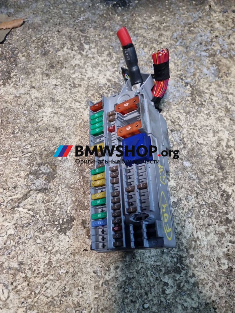 блок предохранителей BMW 5 серия G30/G31 G31 2018, 2.0 л., B48 B20 B, бензин, АКПП, универсал, 9350313