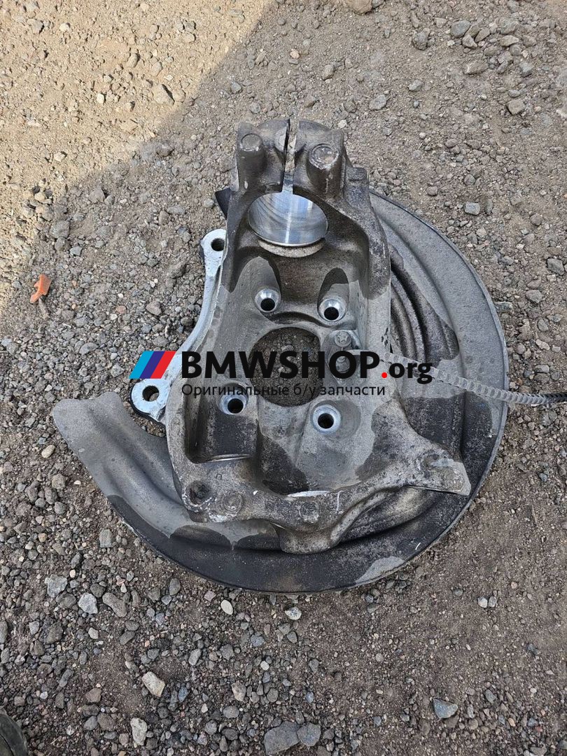 кулак поворотный левый BMW 2 серия G42 2022, 2.0 л., B47 D20 B, дизель, АКПП, купе, 6893965
