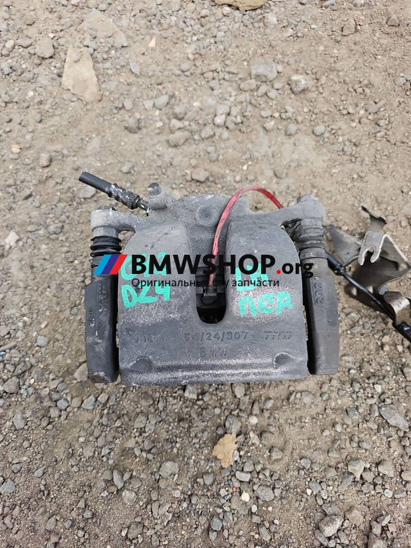 суппорт передний левый BMW 2 серия G42 2022, 2.0 л., B47 D20 B, дизель, АКПП, купе, задний привод, 6860265