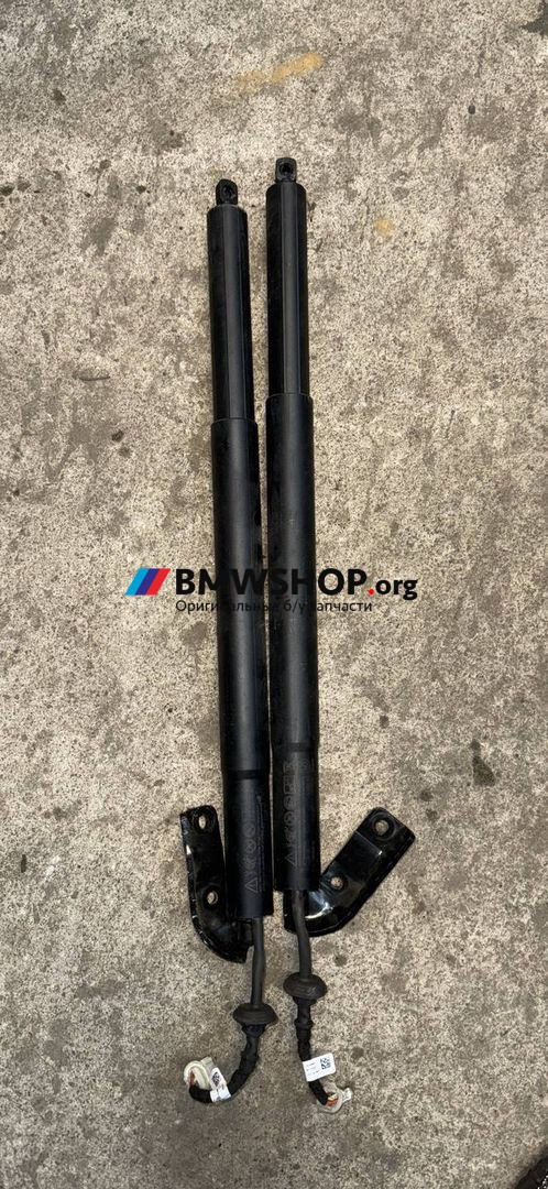 амортизатор крышки багажника (3-5 двери) BMW X5 G05 2021, 3.0 л., гибрид, АКПП, x1b ametrin metallic, внедорожник 5 дв., полный привод, правый руль, 9482800