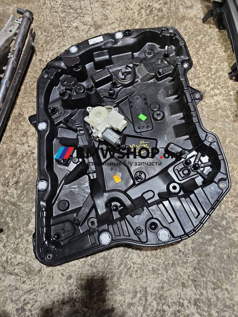 стеклоподъемник передний левый BMW X5 G05 2021, 3.0 л., B58B30, бензин, АКПП, внедорожник 5 дв., 9450783