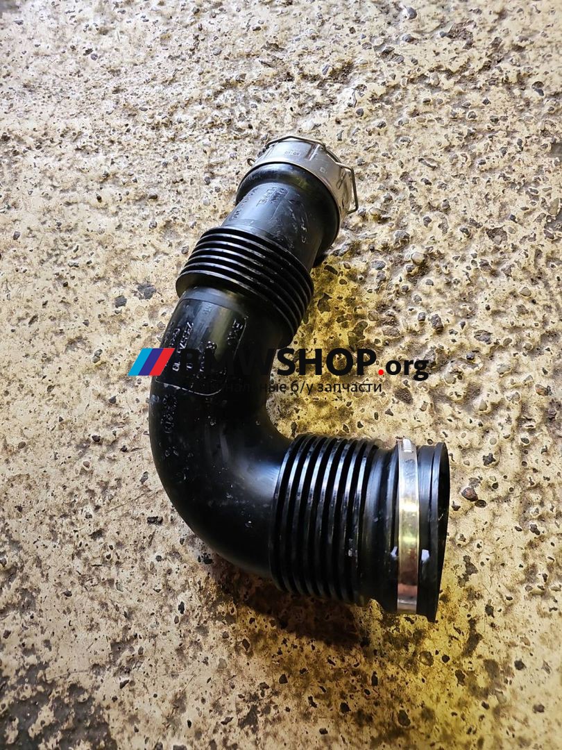 патрубок интеркулера BMW M4 G82/G83 G82 2022, 3.0 л., S58B30A, бензин, АКПП, c17 brands-hatch-grey metallic, купе, задний привод, 8095812