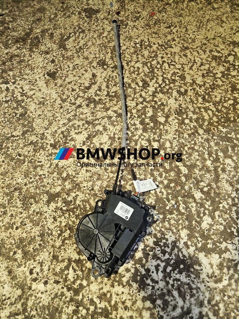 активатор замка багажника BMW M4 G82/G83 G82 2022, 3.0 л., S58B30A, бензин, АКПП, c17 brands-hatch-grey metallic, купе, задний привод, 7383561