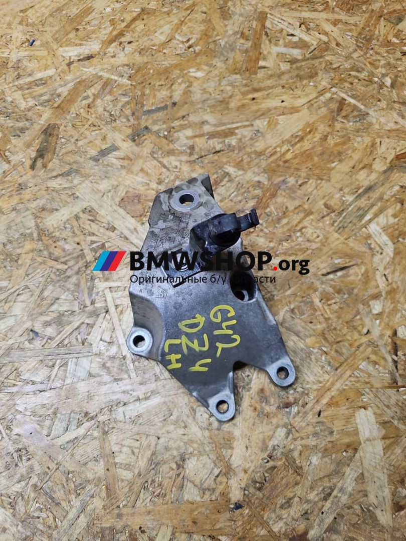 кронштейн двигателя BMW 2 серия G42 2022, 2.0 л., B47 D20 B, дизель, АКПП, купе, задний привод, 6876207