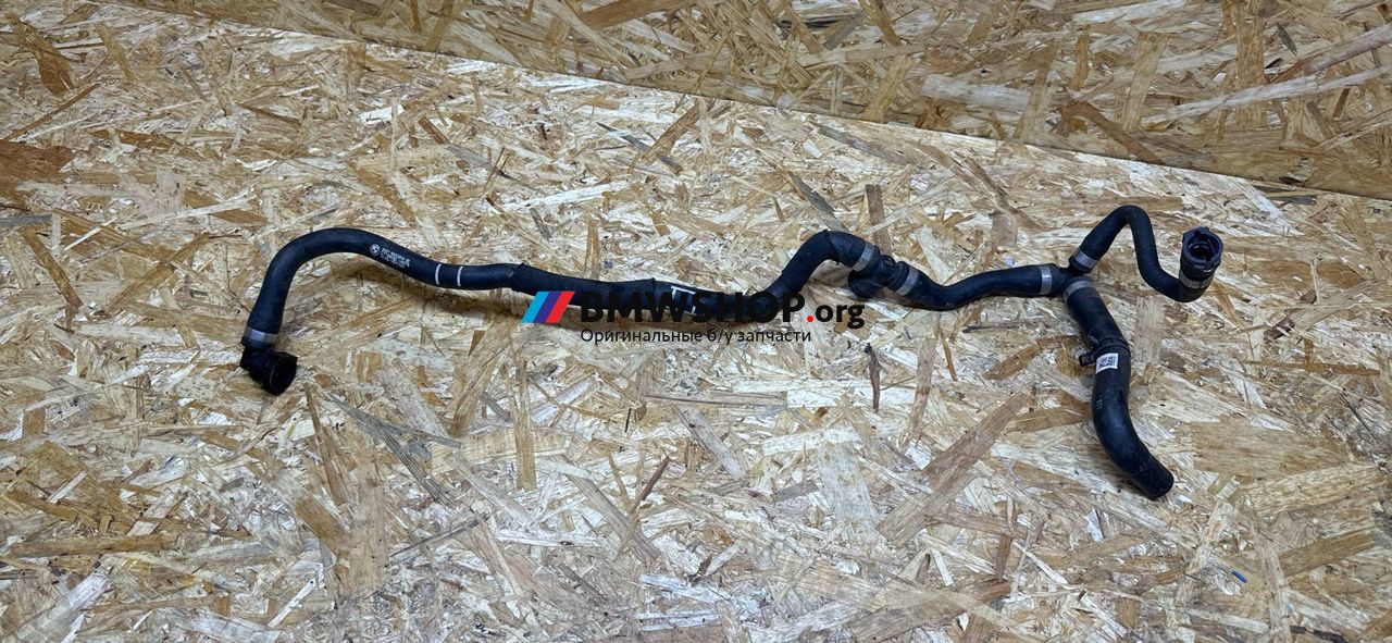патрубок радиатора BMW X3 M F97 2019, 3.0 л., S58B30A, бензин, АКПП, c28 donington-grau metallic, полный привод, правый руль, 6832804