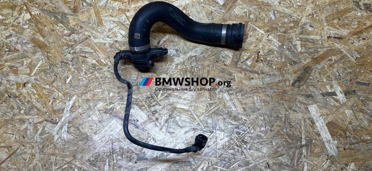 патрубок радиатора BMW X3 M F97 2019, 3.0 л., S58B30A, бензин, АКПП, c28 donington-grau metallic, полный привод, правый руль, 8054852
