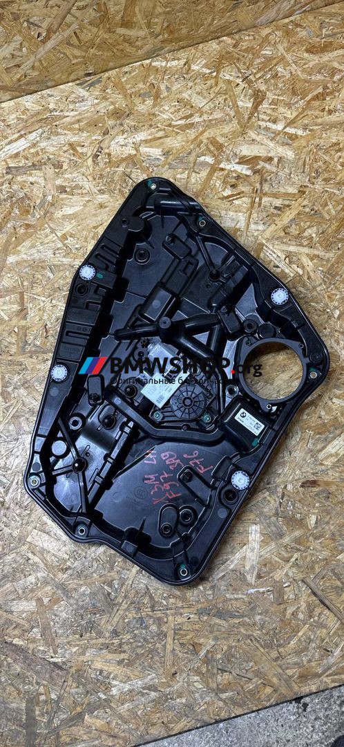 стеклоподъемник задний левый BMW X3 M F97 2019, 3.0 л., S58B30A, бензин, АКПП, c28 donington-grau metallic, полный привод, правый руль, 7393459