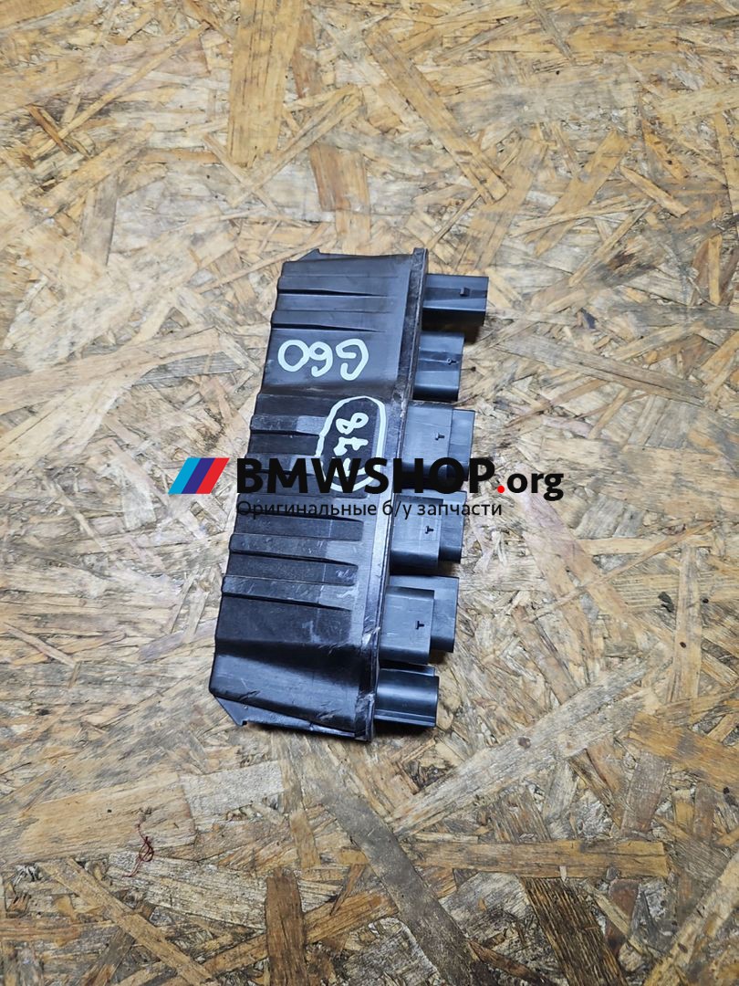распределитель тока BMW 5 серия G60 2023, 2.0 л., B48B20V, бензин, АКПП, c4p brooklyn grau metallic, седан, задний привод, правый руль, 9847090