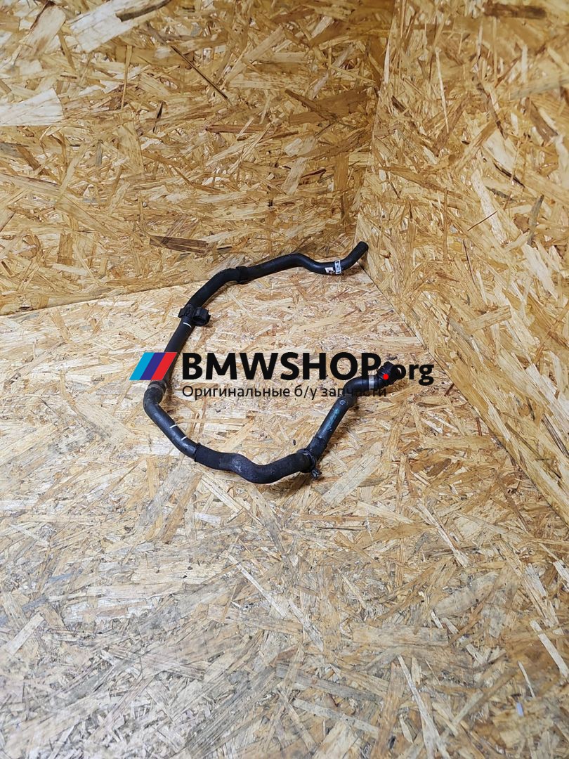патрубок радиатора BMW M3 G80/G81 G80 2023, 3.0 л., S58B30A, бензин, АКПП, 475 black-sapphire metallic, седан, задний привод, 8088929