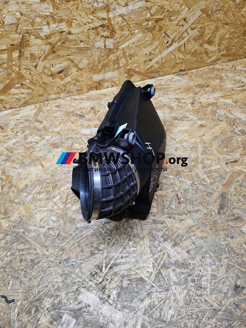 корпус воздушного фильтра BMW X7 G07 [рестайлинг] G07 2022, 4.4 л., S68B44A, бензин, АКПП, 8091492