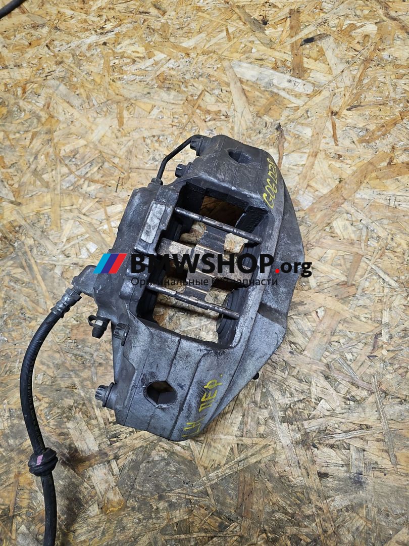 суппорт передний левый BMW X6 G06 2023, 3.0 л., B57 D30 B, дизель, АКПП, внедорожник 5 дв., 6891311