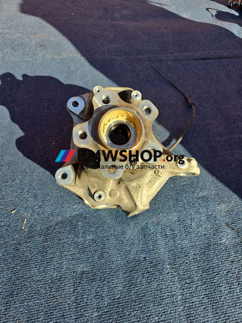 кулак поворотный правый BMW X3 G01 [рестайлинг] G01 2023, 2.0 л., B48 B20 A, бензин, АКПП, a96, полный привод, 6882598