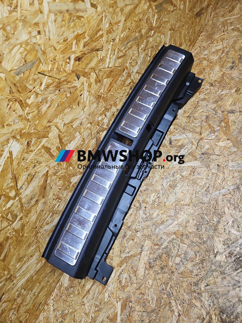 обшивка крышки багажника BMW X6 G06 [рестайлинг] G06 2024, 3.0 л., B58B30, бензин, АКПП, 416 carbon-schwarz, внедорожник 5 дв., полный привод, 7470942