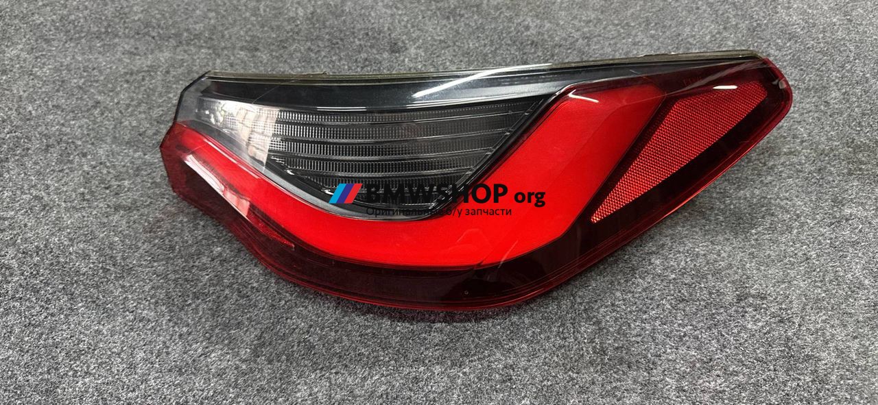 фонарь задний правый BMW M4 G82/G83 G82 2022, 3.0 л., S58B30A, бензин, АКПП, c4p (brooklyn grey metallic), купе, полный привод, правый руль, 7477604