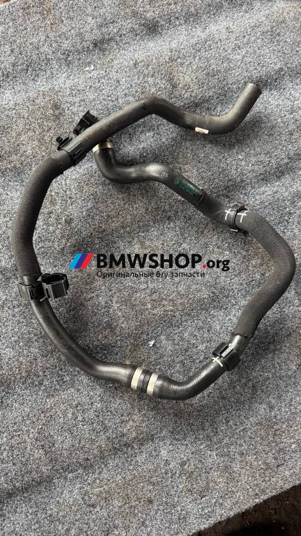 патрубок радиатора BMW M4 G82/G83 G82 2022, 3.0 л., S58B30A, бензин, АКПП, c4p (brooklyn grey metallic), купе, полный привод, правый руль, 8088929