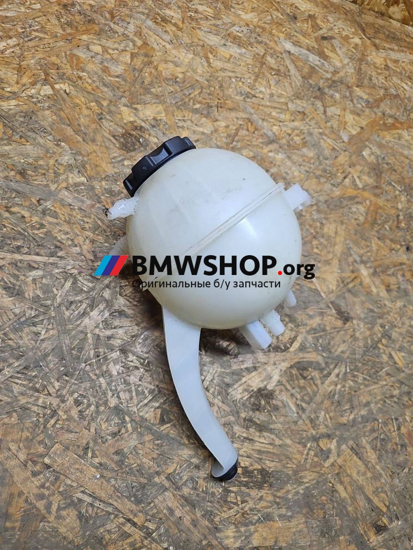 бачок расширительный BMW X5 G05 [рестайлинг] G05 2024, 3.0 л., B57 D30 B, дизель, АКПП, 475 black-sapphire metallic, хетчбэк 5 дв., полный привод, правый руль, 5A6A031