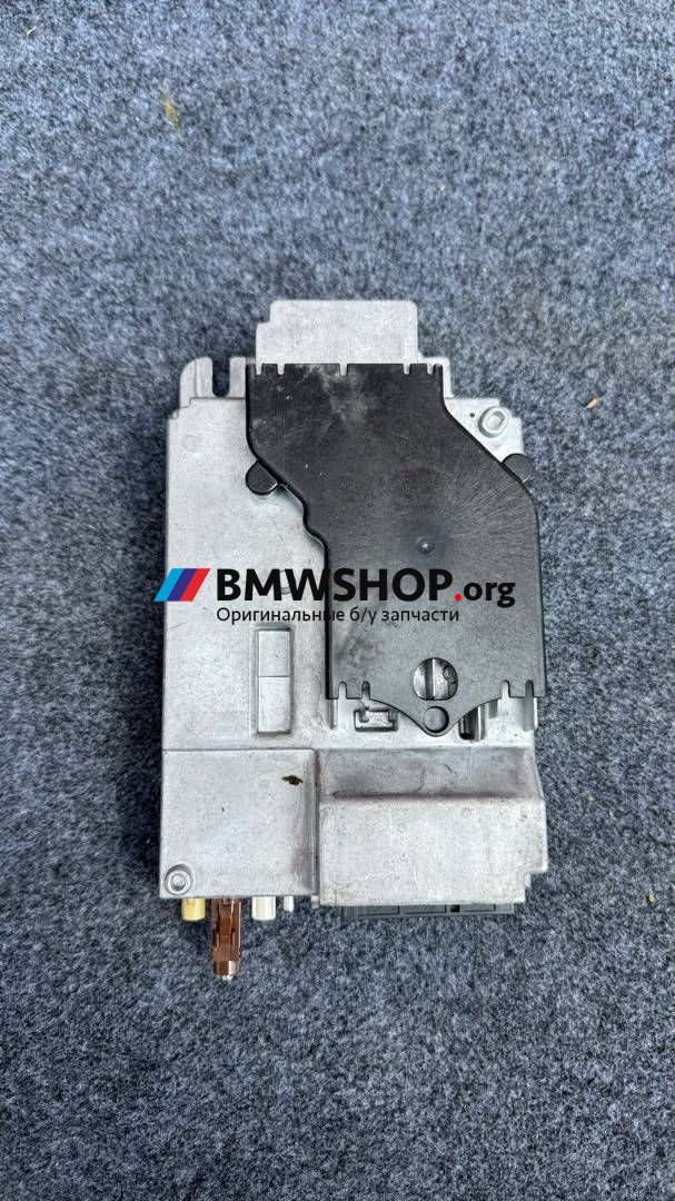 усилитель музыкальный BMW 7 серия G70 2024, 3.0 л., B57 D30 B, дизель, АКПП, carbonschwarz metallic (416), седан, полный привод, 5B44D33