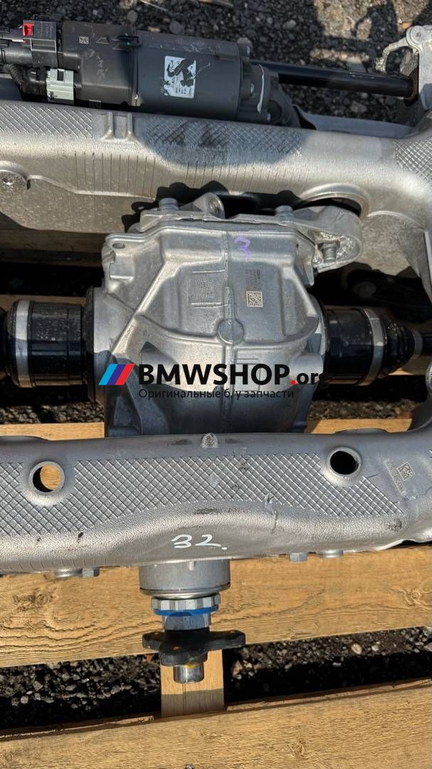 редуктор заднего моста BMW 7 серия G70 2024, 3.0 л., B57 D30 B, дизель, АКПП, carbonschwarz metallic (416), седан, полный привод, 8839891