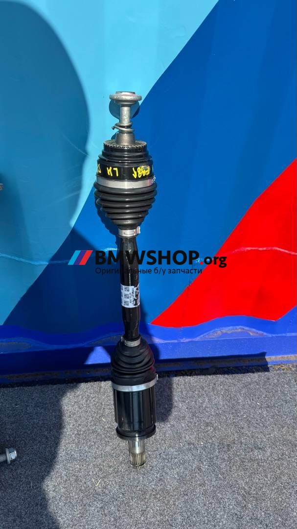 полуось передняя левая (приводной вал, ШРУС) BMW X4 M F98 [рестайлинг] 2024, 3.0 л., S58B30A, бензин, АКПП, 475 black-sapphire metallic, полный привод, правый руль, 8643183