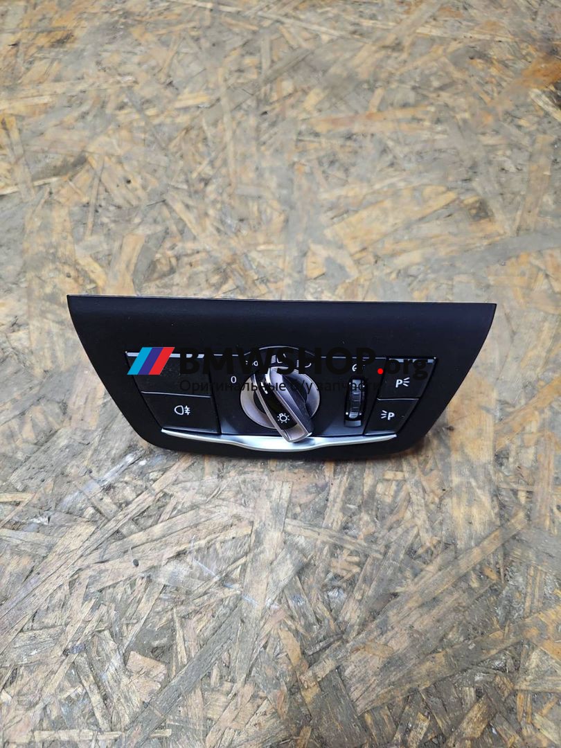 блок управления светом BMW X4 M F98 [рестайлинг] 2024, 3.0 л., S58B30A, бензин, АКПП, 475 black-sapphire metallic, полный привод, правый руль, 5A67870