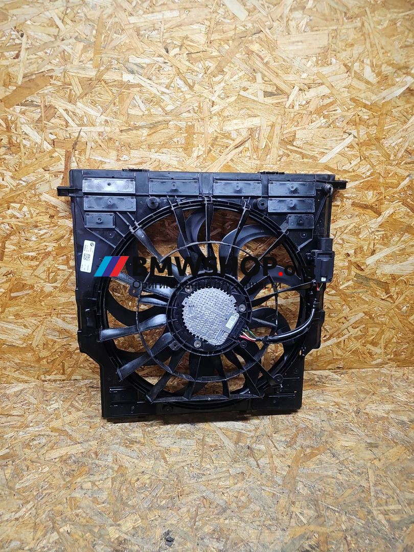 вентилятор радиатора BMW X5 G05 [рестайлинг] G05 2024, 3.0 л., B57 D30 B, дизель, АКПП, 475 black-sapphire metallic, хетчбэк 5 дв., полный привод, правый руль, 8686171, 8589042