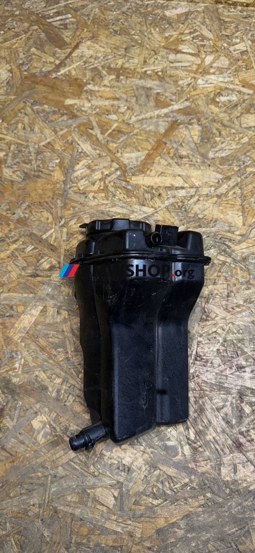 бачок расширительный BMW M2 G87 2023, 3.0 л., S58B30A, бензин, АКПП, c4p, купе, задний привод, правый руль, 8093924