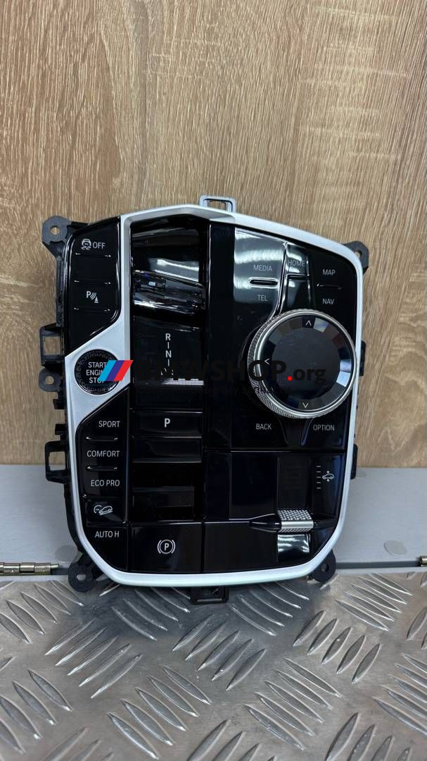 кулиса BMW X5 G05 [рестайлинг] G05 2023, 3.0 л., B58B30, бензин, АКПП, a96, внедорожник 5 дв., полный привод, 5A9CB19