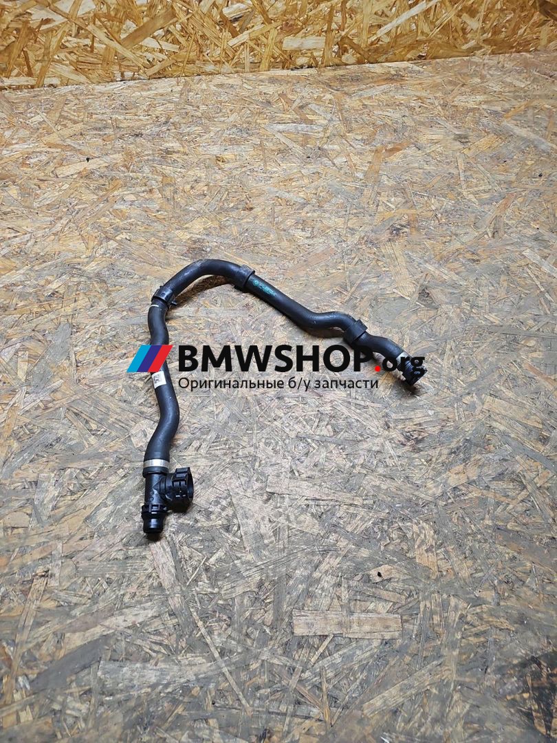 патрубок радиатора BMW M2 G87 2024, 3.0 л., S58B30A, бензин, АКПП, c4p, купе, задний привод, правый руль, 8096444
