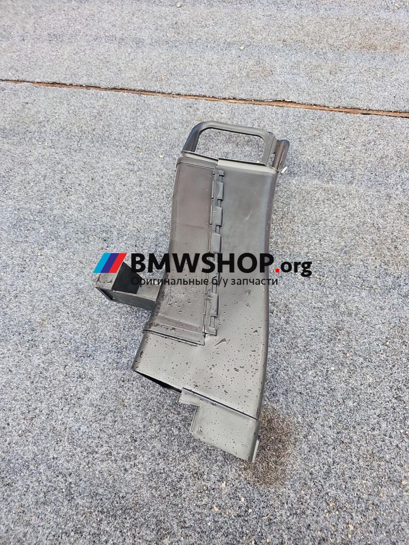 воздухозаборник BMW X5 G05 [рестайлинг] G05 2023, 3.0 л., B58B30, бензин, АКПП, 475 black-sapphire metallic, внедорожник 5 дв., полный привод, 5A1F9B4