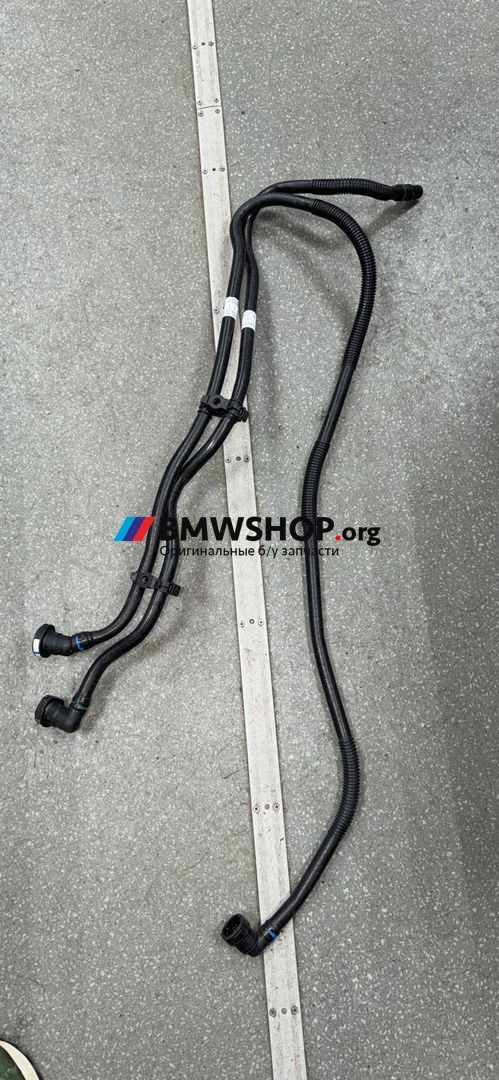 трубка вентиляции бака BMW X5 G05 [рестайлинг] G05 2023, 3.0 л., B58B30, бензин, АКПП, 416 carbon schwarz, внедорожник 5 дв., полный привод, 7471747, 7439938