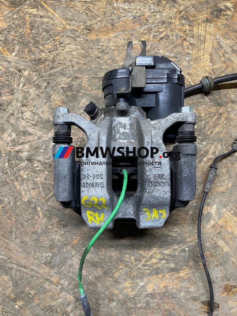 суппорт задний правый BMW 4 серия G22/G23 G22 2020, 2.0 л., B46 B20 B, бензин, АКПП, купе, полный привод, 8836838, 8844393