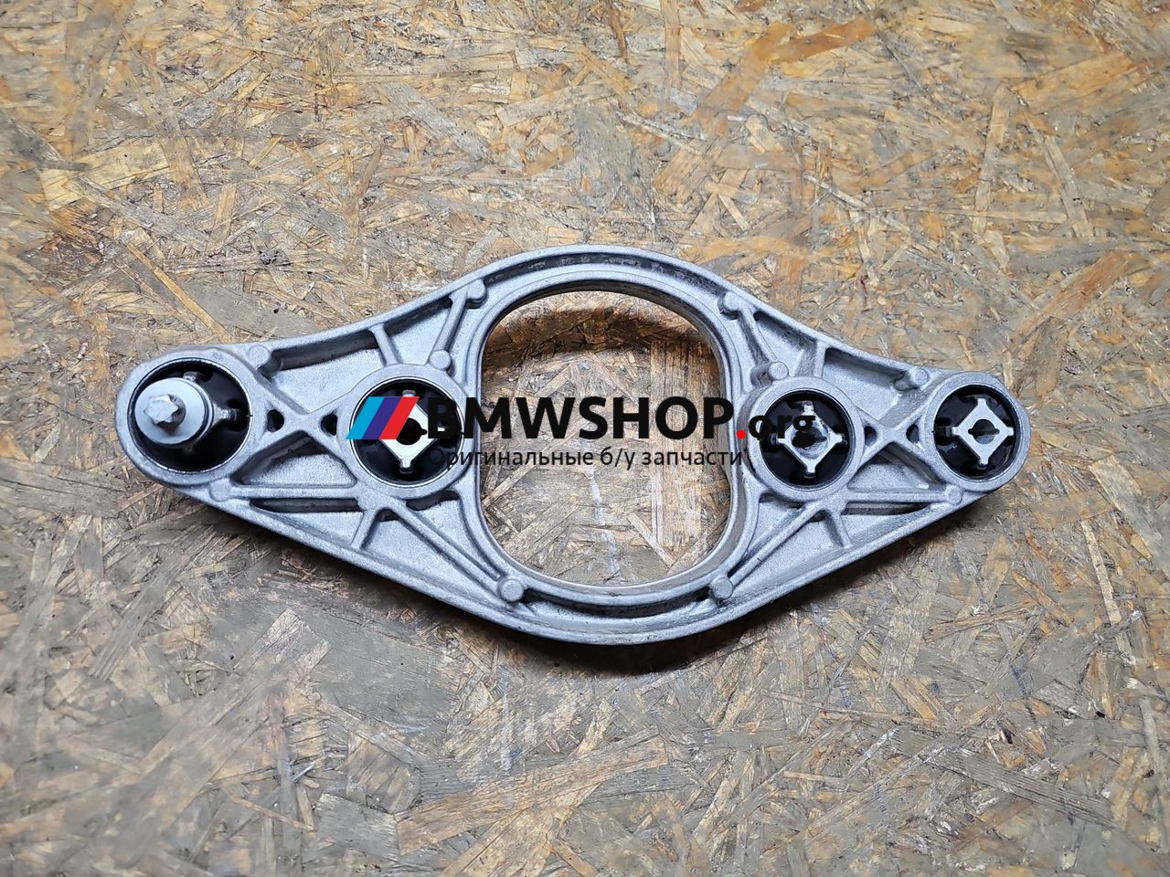 кронштейн редуктора BMW M4 G82/G83 G82 2022, 3.0 л., S58B30A, бензин, АКПП, c4p (brooklyn grey metallic), купе, полный привод, правый руль, 8090205