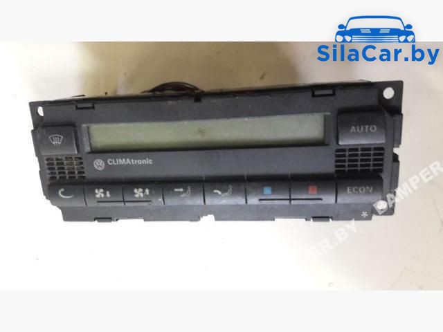блок управления печки / климат-контроля Volkswagen Golf 4 поколение 2000, 1.9 л., AGR, дизель, хетчбэк 5 дв. - фото №1