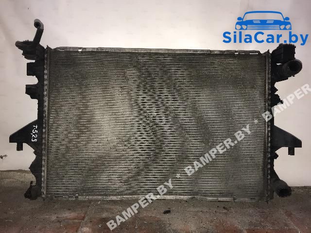 радиатор (основной) Volkswagen Transporter T5 2009, 2.5 л., AXD, дизель - фото №1