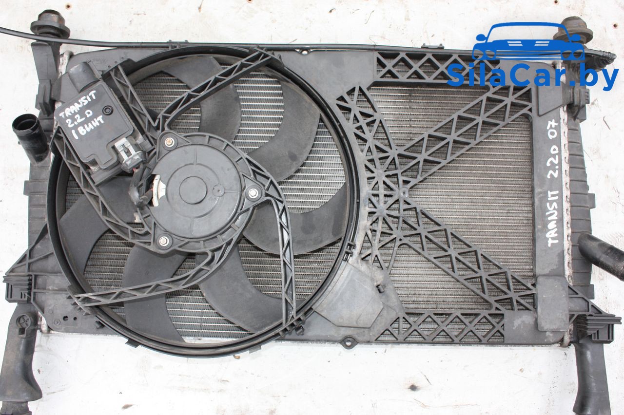 радиатор (основной) Ford Transit 7 поколение 2007 - фото №1