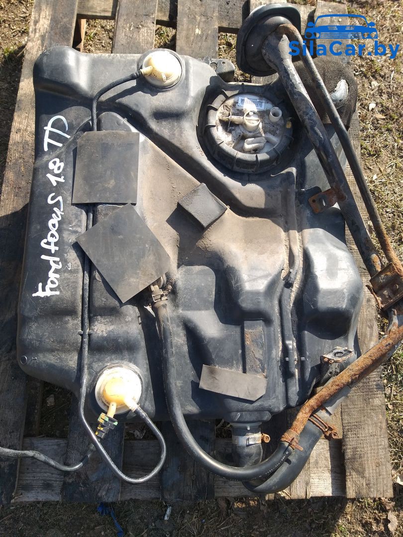 горловина топливного бака Ford Focus 2 поколение (2004 - 2008), 1.8 л., дизель - фото №1
