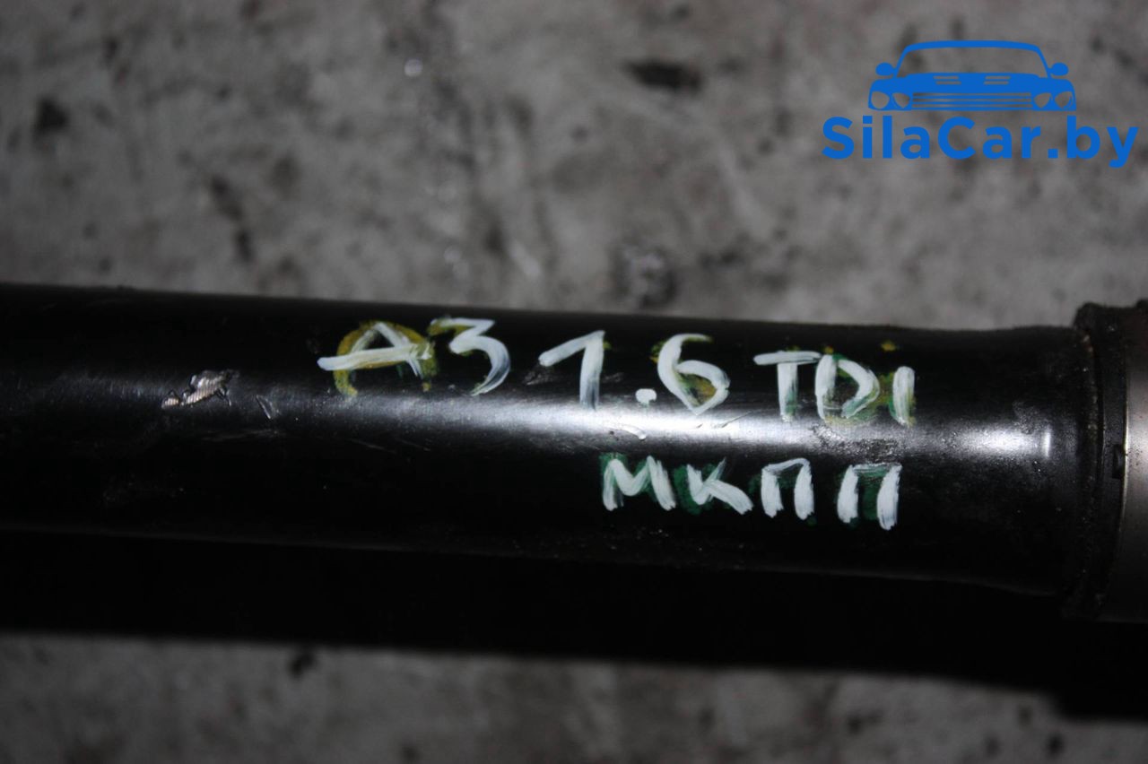 полуось передняя левая (приводной вал, ШРУС) Audi A3 8V 2014, дизель, 5Q0407271H - фото №1