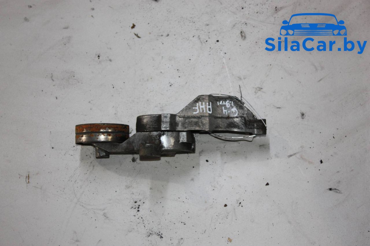 натяжитель Volkswagen Golf 4 поколение 2001, 1.9 л., AHF, дизель, 038903315C - фото №1