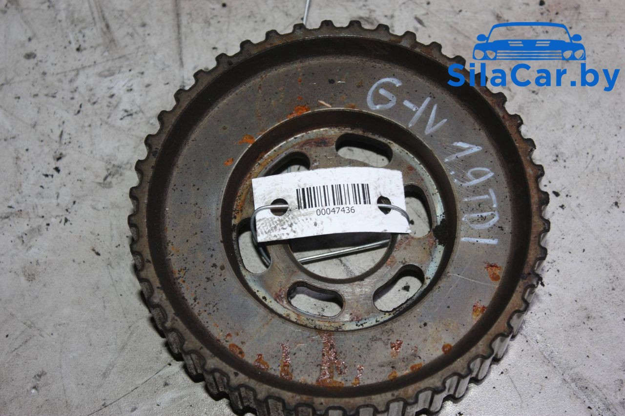 звездочка ТНВД Volkswagen Golf 4 поколение 2000, 1.9 л., дизель, 038130111A - фото №1